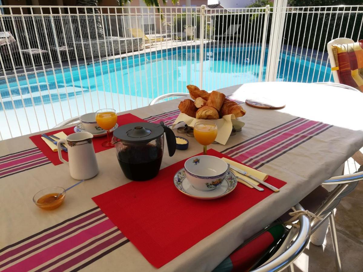 Bed and Breakfast Les Cigalous Restinclieres Exteriér fotografie