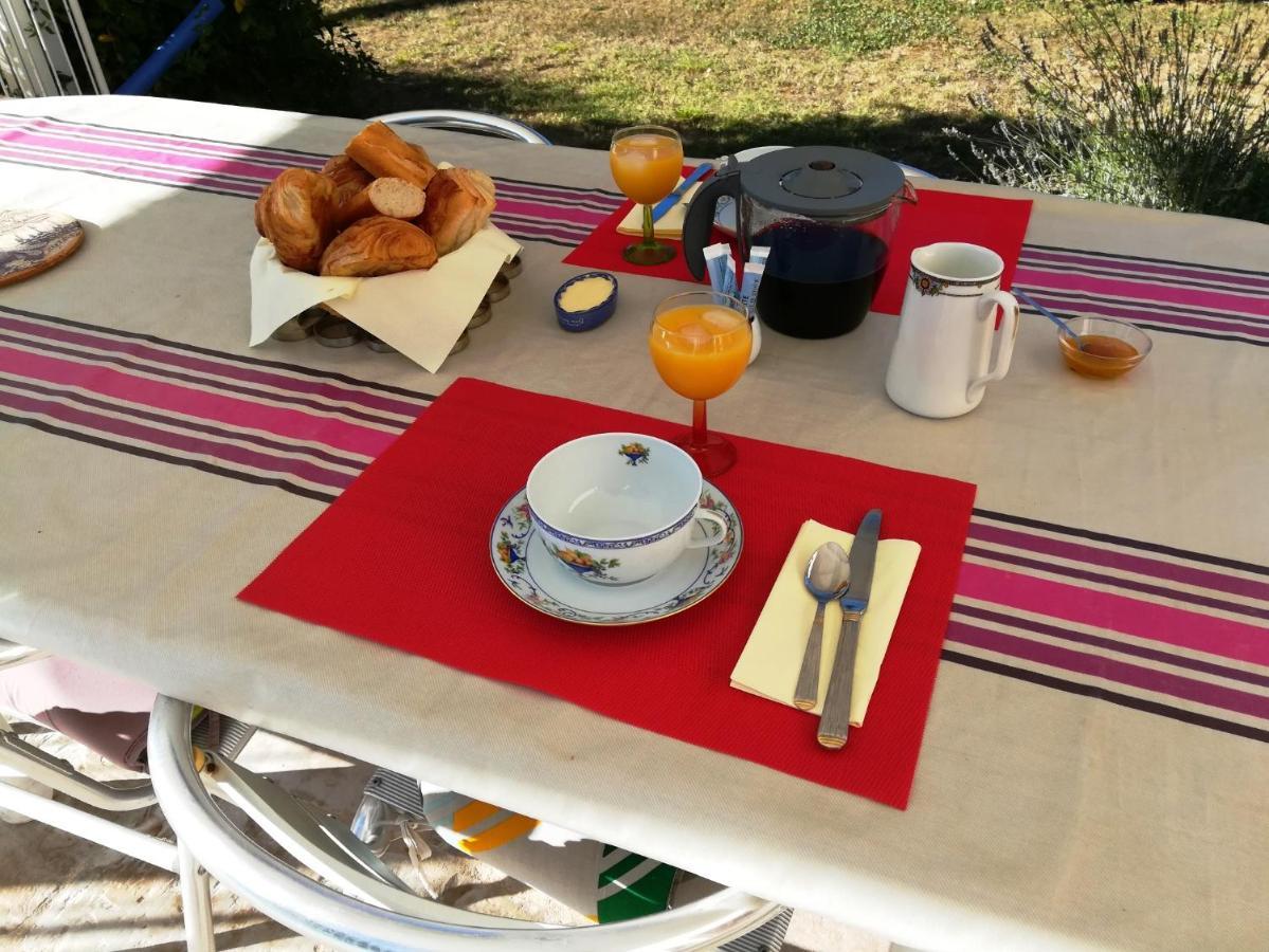 Bed and Breakfast Les Cigalous Restinclieres Exteriér fotografie